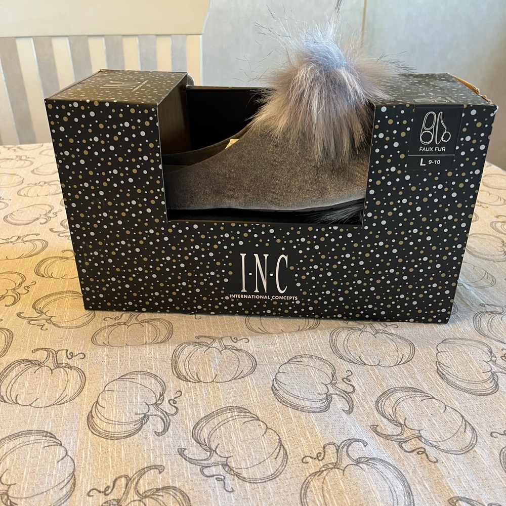 INC International Concepts Women’s Gray Faux Fur Slippers